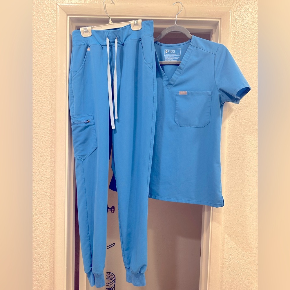 COPY - FIGS Scrub set LIMITED EDITION color CAPRI BLUE S/S TALL